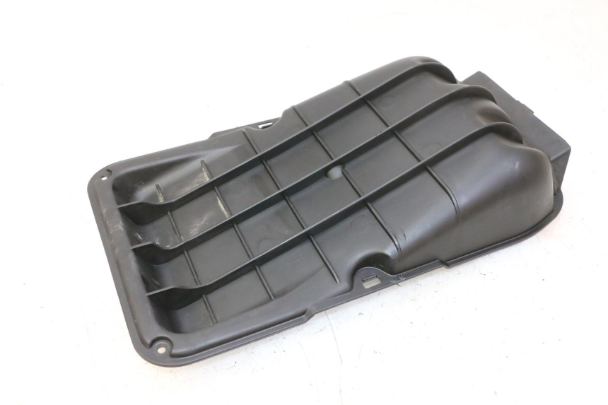 photo de BOX FILTER COVER QUADRO 4 4D 350 (2015 - 2018)