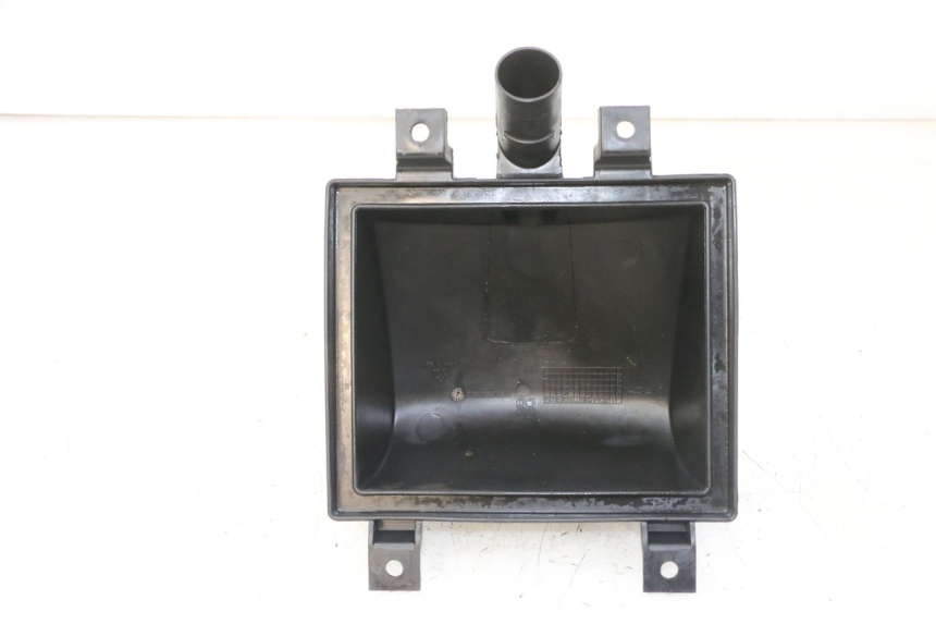photo de BOX FILTER COVER PEUGEOT SATELIS COMPRESSOR K15 125 (2006 - 2009)