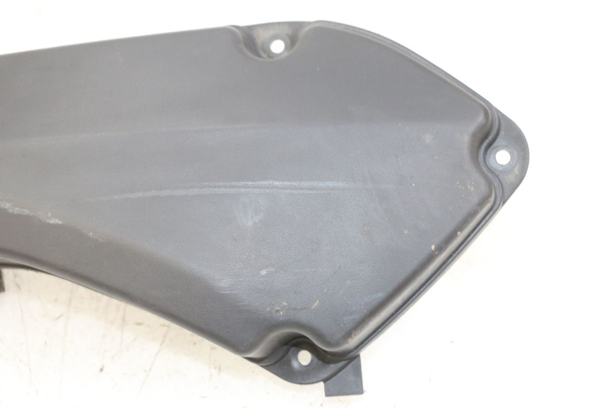 photo de BOX FILTER COVER SUZUKI BURGMAN 125 (2007 - 2014)