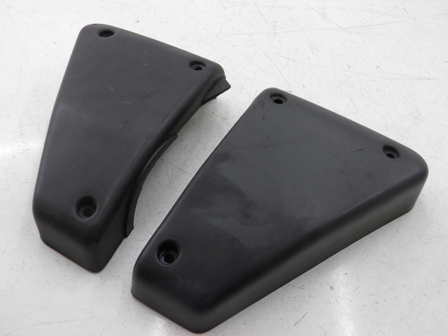 photo de AIRBOX COVER YAMAHA FZS FAZER 600 (1998 - 2001)