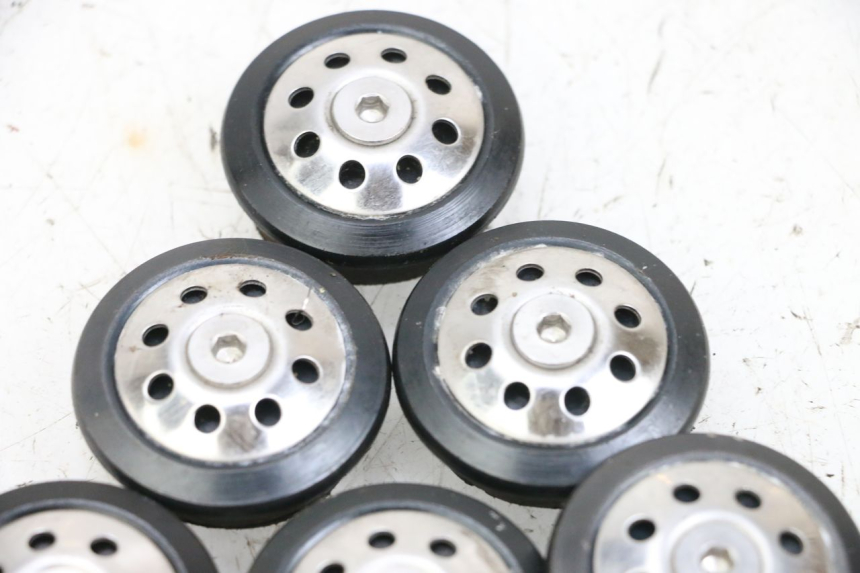 photo de FRAME COVER MAG POWER BOMBERS 4T 50 (2016 - 2026) - Technical close-up