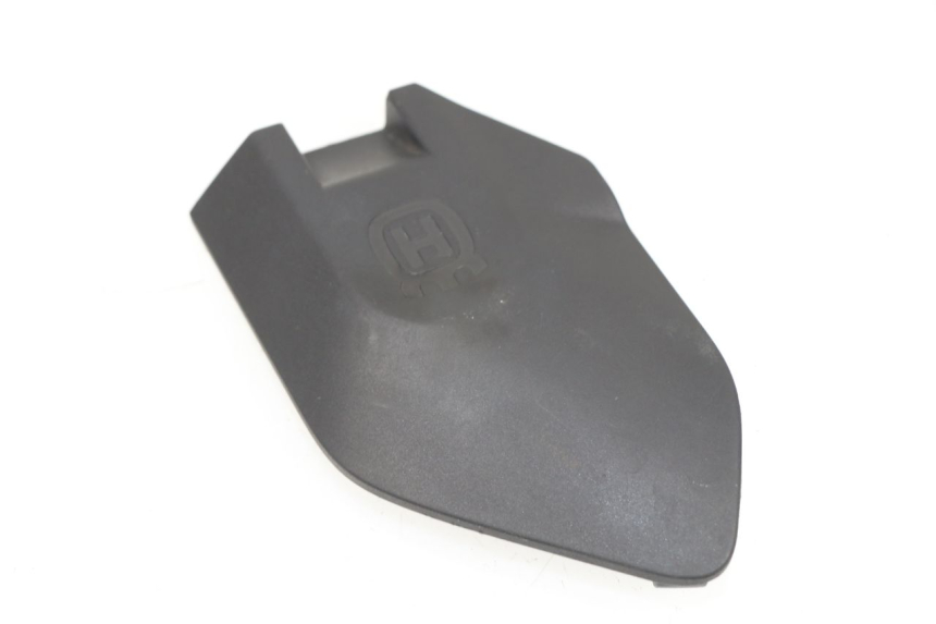 photo de RIGHT SIDE FRAME COVER HUSQVARNA SVARTPILEN 701 690 (2019 - 2020)