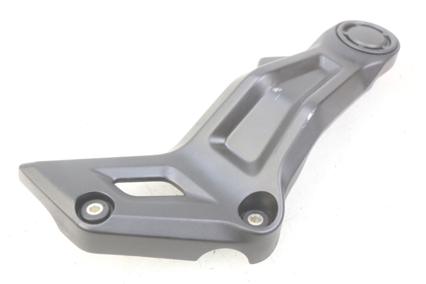 photo de RIGHT SIDE LATERAL FRAME COVER YAMAHA MT-07 MT07 700 (2018 - 2020)