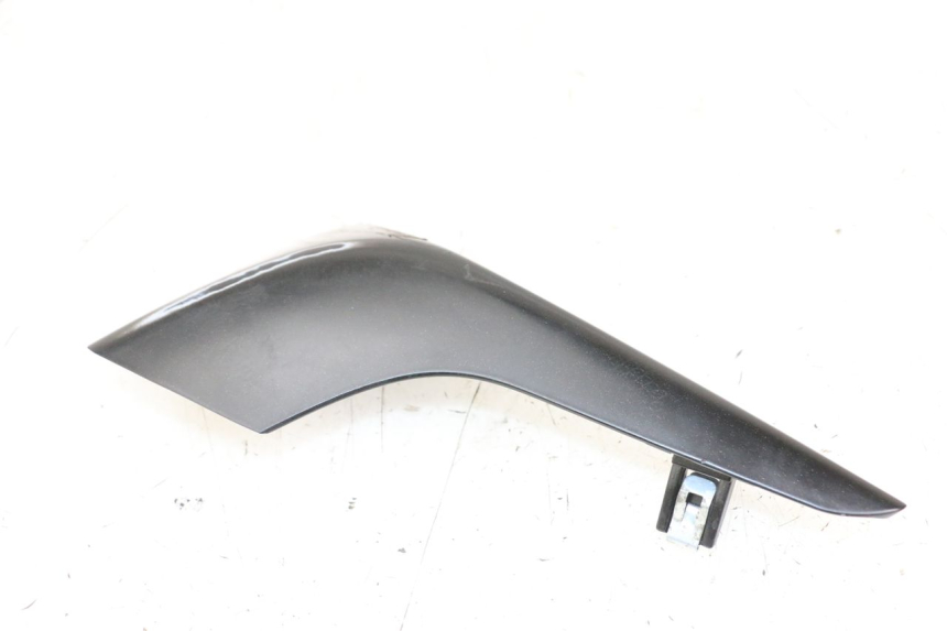 photo de RIGHT SIDE FRAME COVER PIAGGIO LIBERTY IGET 4T 50 (2021 - 2025)