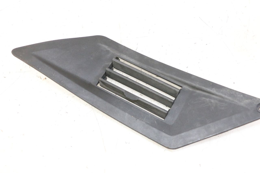 photo de RIGHT SIDE FRAME COVER GILERA RUNNER SP 50 (2009 - 2017)