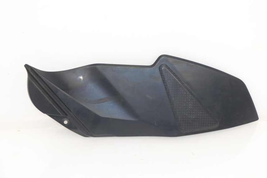 photo de RIGHT SIDE FRAME COVER SUZUKI GSR 750 (2011 - 2017)