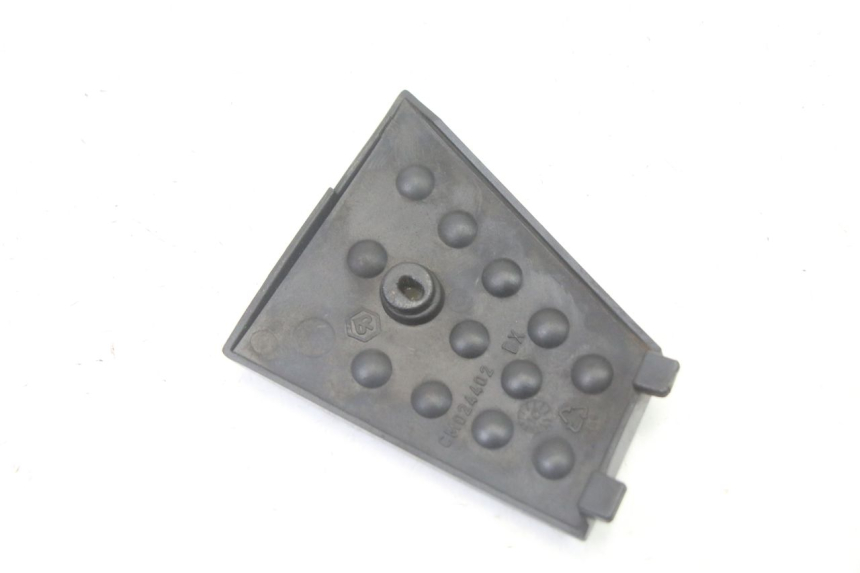 photo de RIGHT SIDE FRAME COVER PIAGGIO XEVO - X EVO 125 (2007 - 2016)