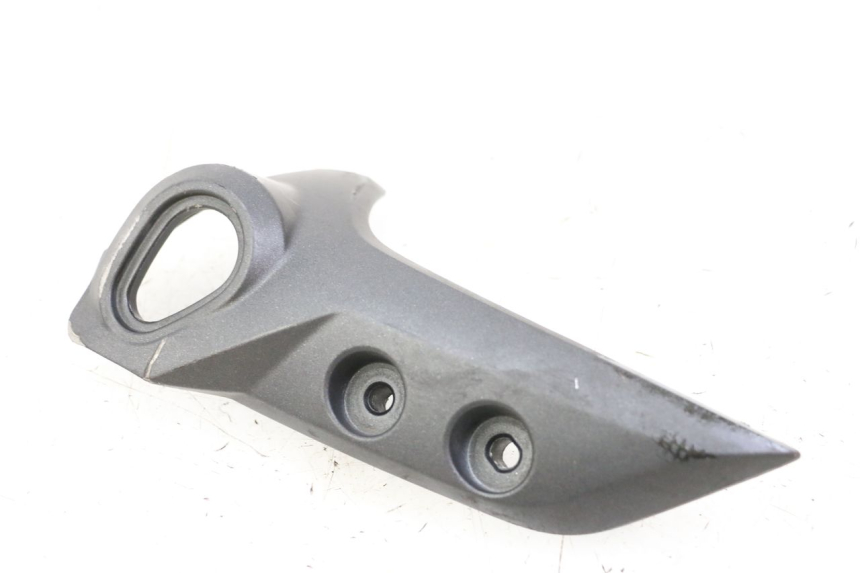 photo de RIGHT SIDE FRAME COVER YAMAHA FZ6 FAZER S2 600 (2007 - 2011)