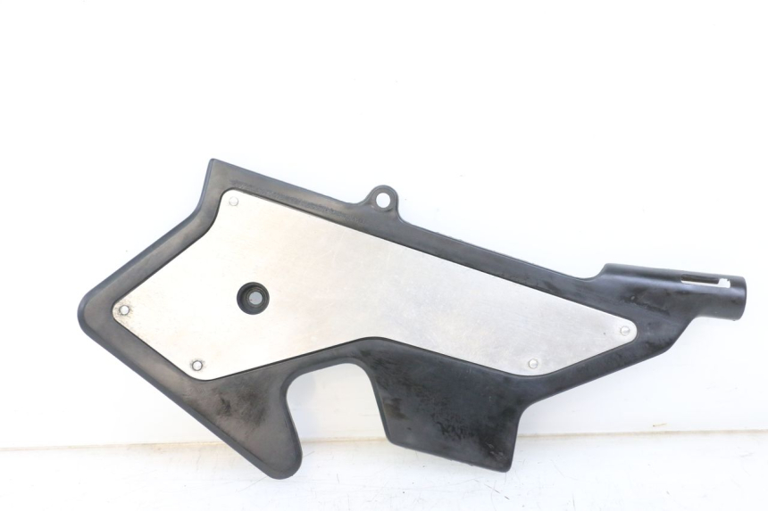 photo de LEFT SIDE FRAME COVER HONDA CBR F 1000 (1993 - 1996)