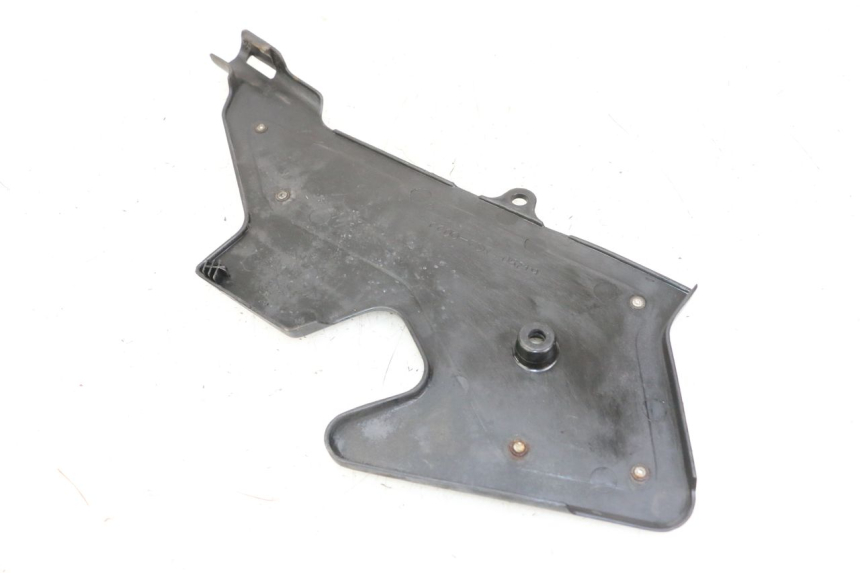 photo de LEFT SIDE FRAME COVER HONDA CBR F 1000 (1993 - 1996)