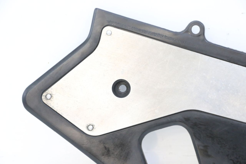 photo de LEFT SIDE FRAME COVER HONDA CBR F 1000 (1993 - 1996)