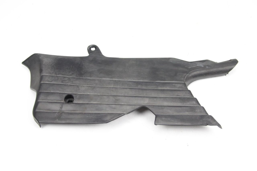 photo de LEFT SIDE FRAME COVER HONDA CBR F SC21 1000 (1986 - 1992)