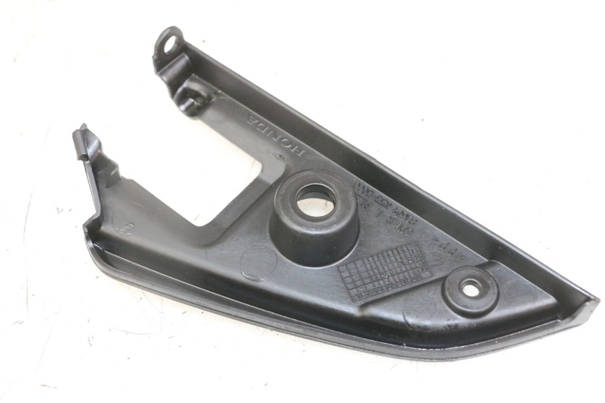 photo de LEFT SIDE FRAME COVER HONDA SH i 300 (2015 - 2020)