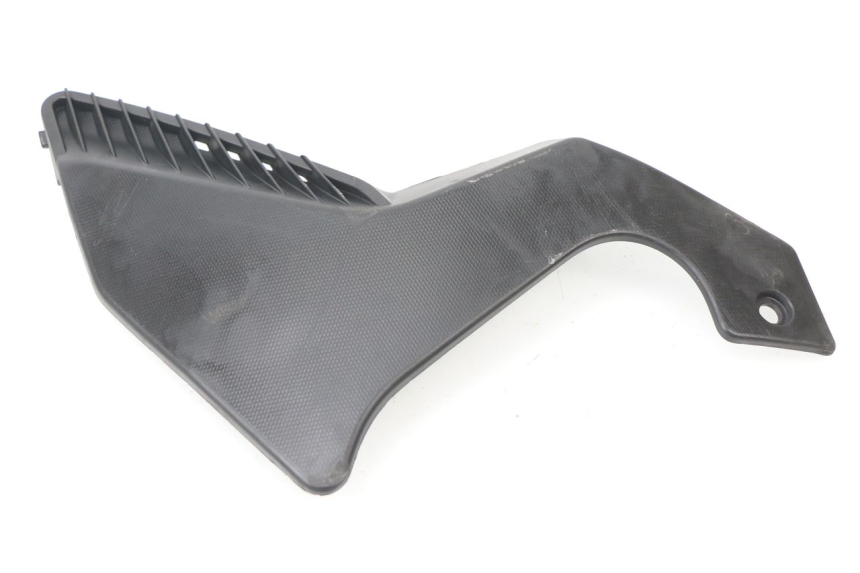 photo de LEFT SIDE FRAME COVER HONDA VFR F 1200 (2010 - 2015)