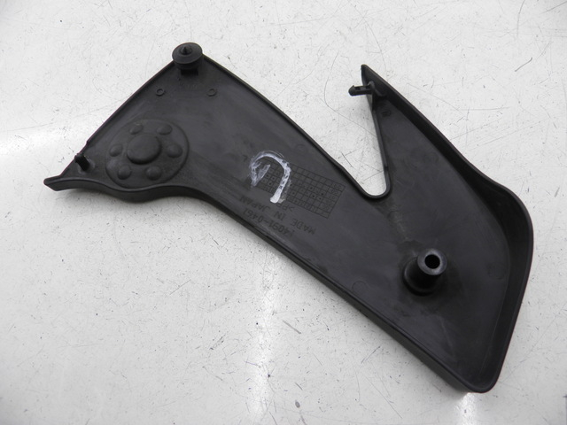 photo de LEFT SIDE FRAME COVER KAWASAKI ER-6 ER6 N 650 (2005 - 2009)