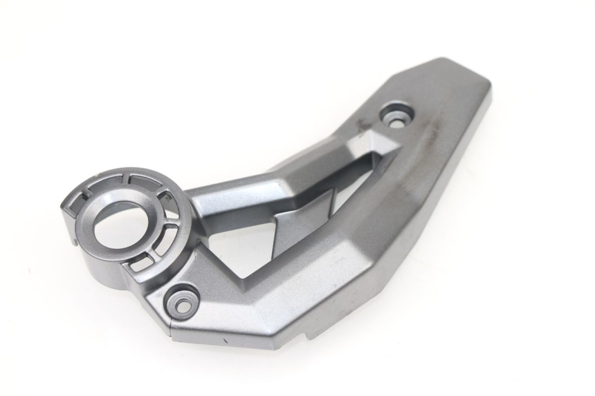 photo de LEFT SIDE FRAME COVER KAWASAKI Z 650 (2016 - 2019)
