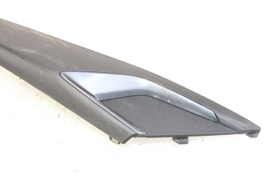 photo de LEFT SIDE FRAME COVER APRILIA SXR 50 (2021 - 2023)