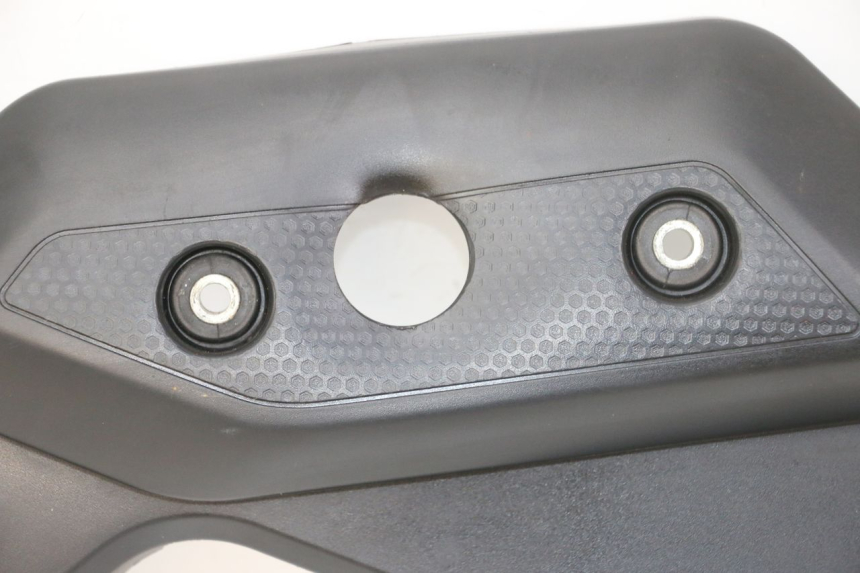 photo de LEFT SIDE FRAME COVER YAMAHA XJ6 ABS 600 (2008 - 2016)