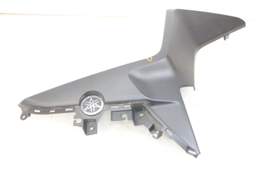 photo de LEFT SIDE LATERAL FRAME COVER YAMAHA XMAX X-MAX ABS 125 (2017 - 2020)