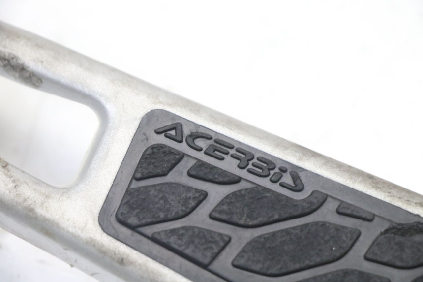 photo de LEFT SIDE FRAME COVER YAMAHA YZ 125 (2006 - 2016)