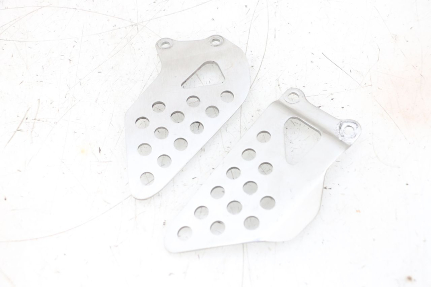 photo de FRAME COVER SUZUKI GSXR GSX-R 1000 (2003 - 2004) - Product overview