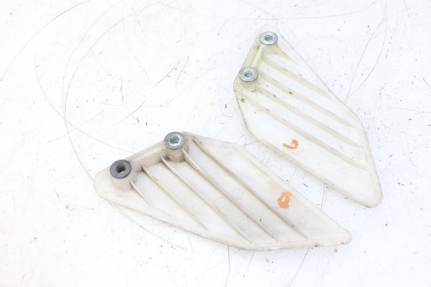 photo de FRAME COVER HONDA NSR R 125 (1994 - 2003) - Zoom on usage condition