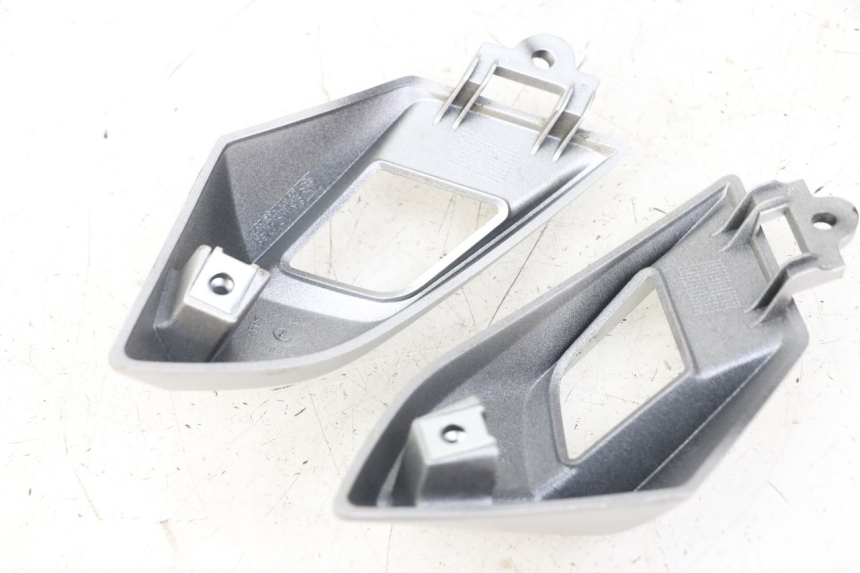 photo de SIDE FRAME COVER YAMAHA AEROX 2T 50 (2013 - 2017)