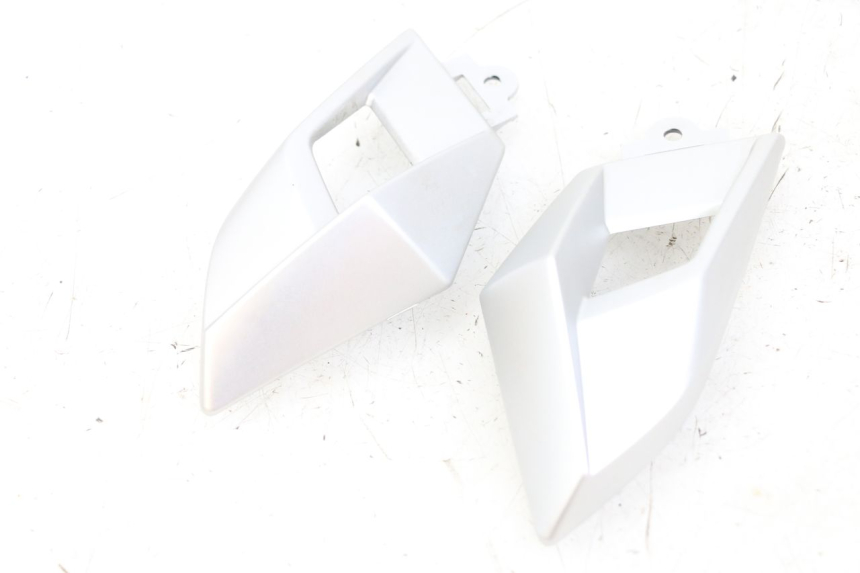 photo de SIDE FRAME COVER YAMAHA AEROX 2T 50 (2013 - 2017)