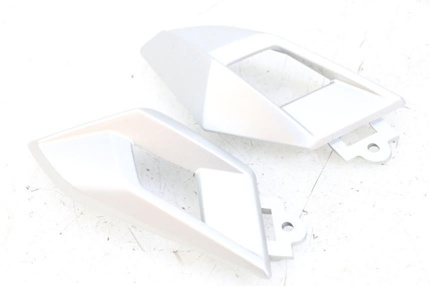 photo de SIDE FRAME COVER YAMAHA AEROX 2T 50 (2013 - 2017)