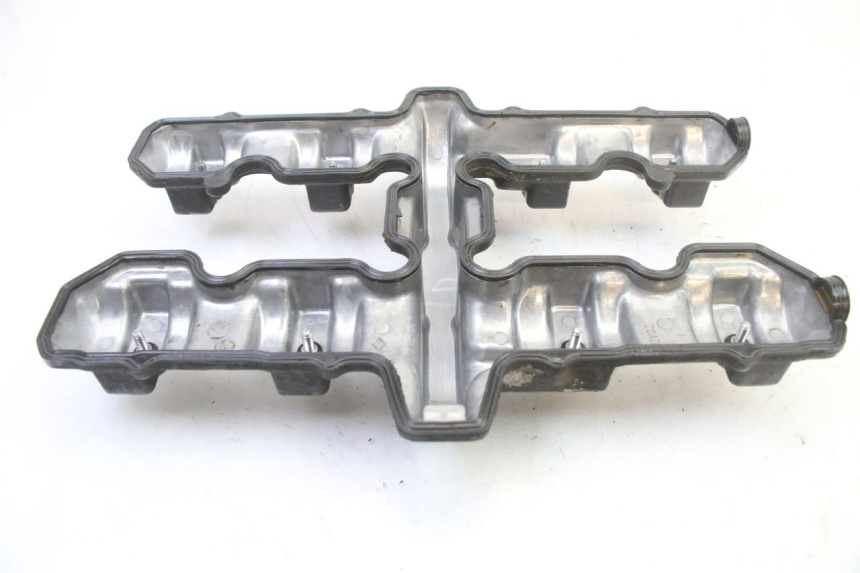 photo de ROCKER COVER YAMAHA FJ 36Y 1100 (1984 - 1985)