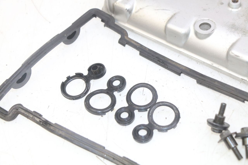 photo de VALVE COVER KAWASAKI ZX-6R ZX6R 600 (1995 - 1997)