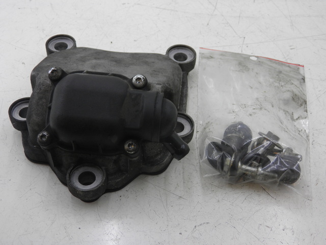 photo de ROCKER COVER PIAGGIO XEVO - X EVO 125 (2010 - 2015)