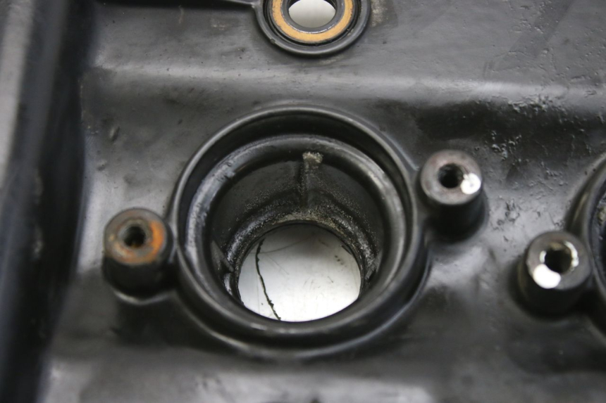 photo de VALVE COVER TRIUMPH SPRINT ST 955 (1999 - 2001)