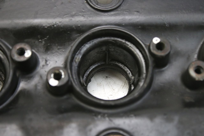 photo de VALVE COVER TRIUMPH SPRINT ST 955 (1999 - 2001)