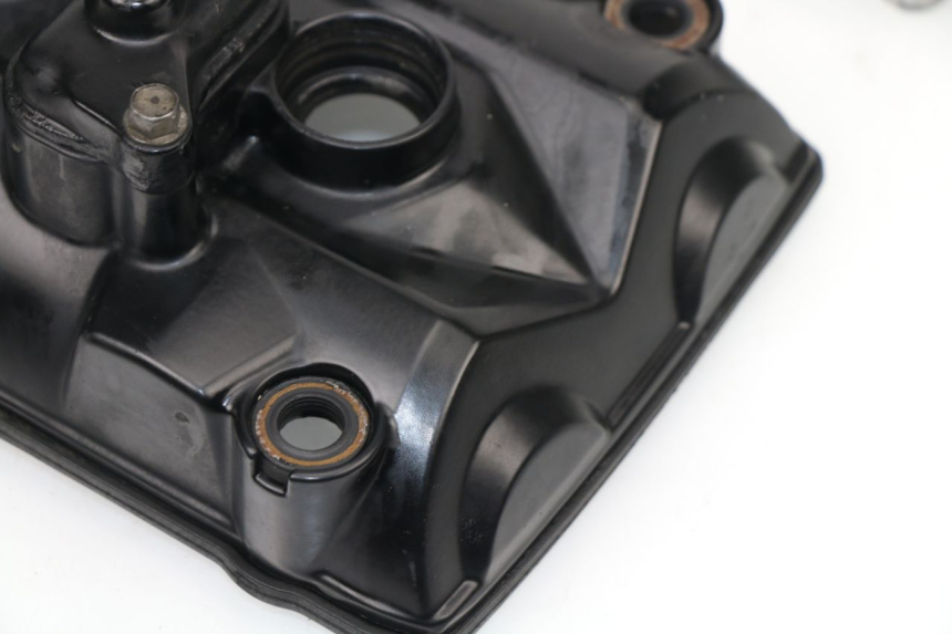 photo de ROCKER COVER TRIUMPH STREET TRIPLE 675 (2007 - 2012)
