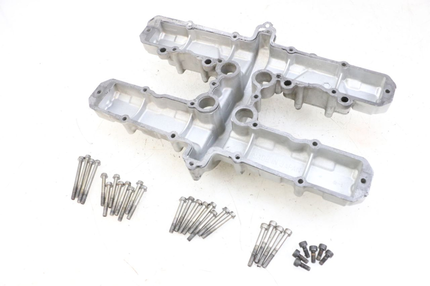 photo de ROCKER COVER KAWASAKI ZR 7 750 (1999 - 2001) - Alternative perspective