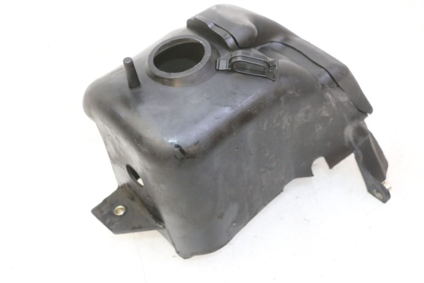 photo de CYLINDER HEAD COVER KYMCO AGILITY NAKED RENOUVO 2T 50 (2011 - 2018)