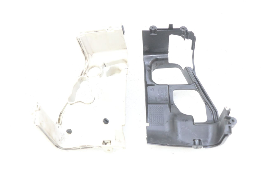 photo de CYLINDER HEAD COVER APRILIA SXR 50 (2021 - 2023)