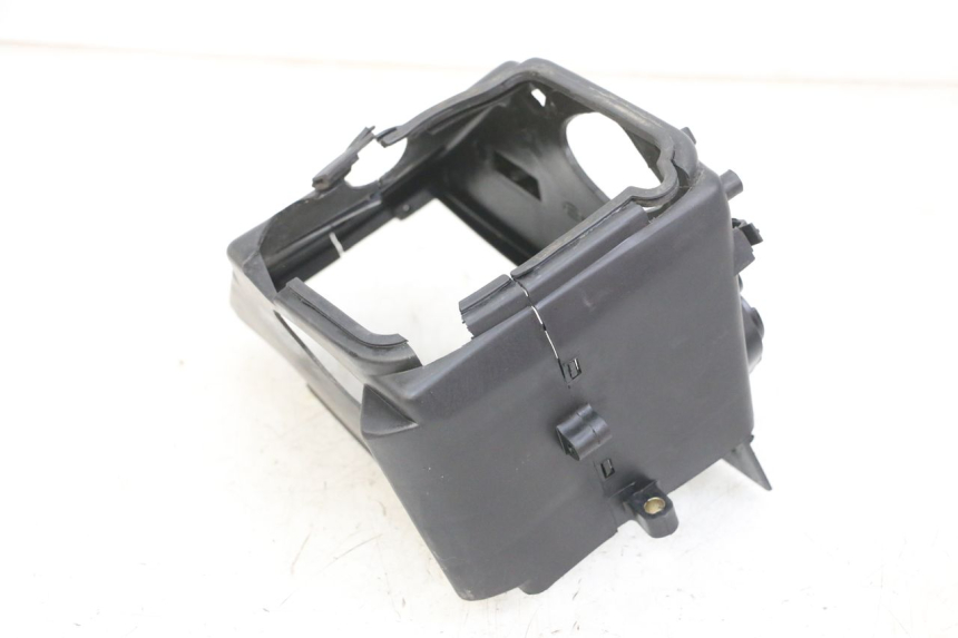 photo de CYLINDER COVER DAELIM BESBI 125 (2007 - 2008)