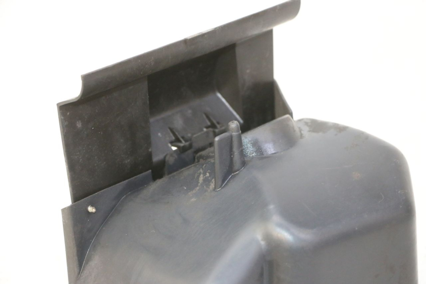 photo de CYLINDER HEAD COVER PEUGEOT ELYSTAR 50 (2002 - 2014)