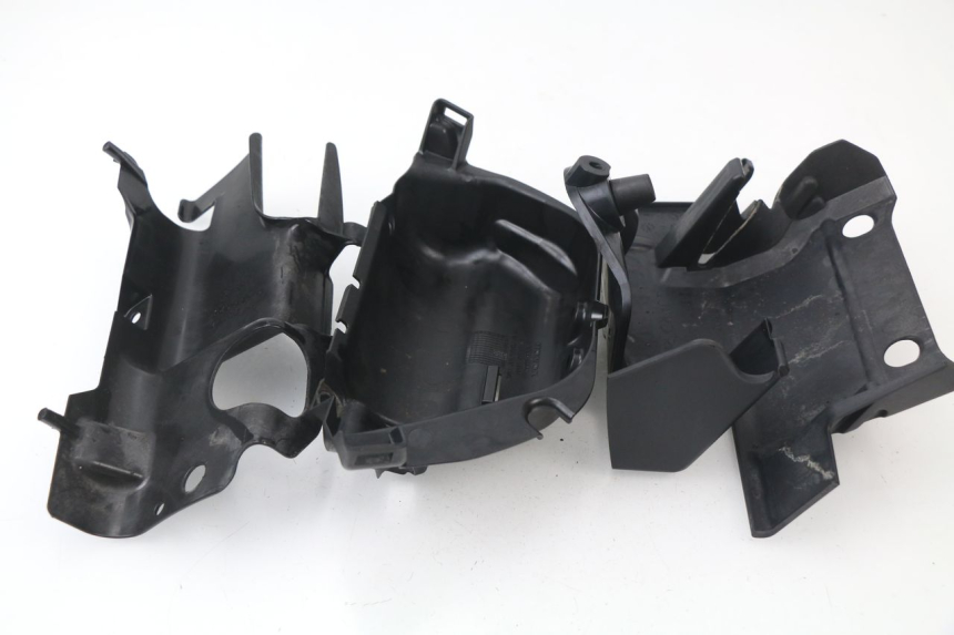 photo de CYLINDER COVER HONDA VFR F 1200 (2010 - 2015)