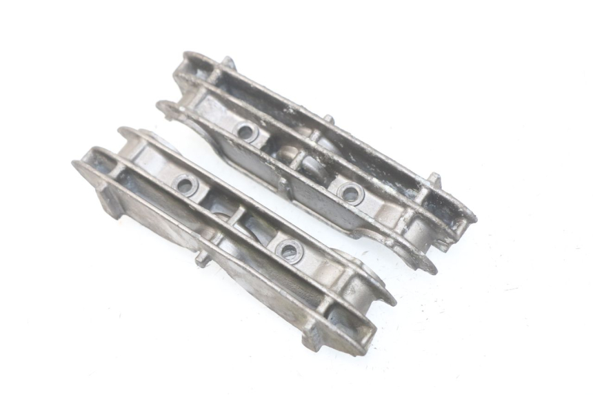 photo de CYLINDER COVER HYOSUNG COMET GTR 125 (2007 - 2014)