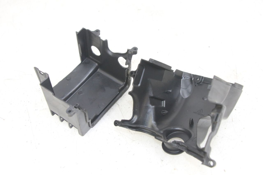 photo de CYLINDER HEAD COVER SYM JET 14 4T 50 (2018 - 2022)