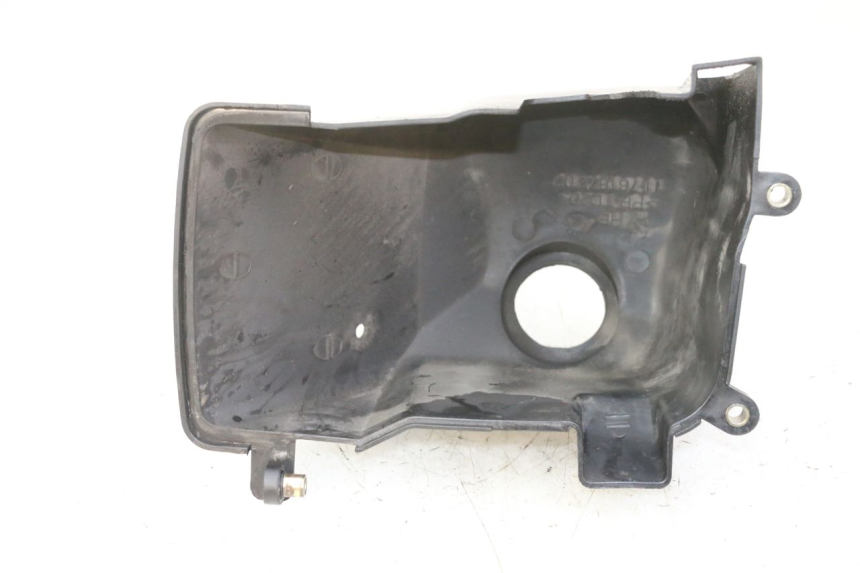 photo de CYLINDER HEAD COVER PEUGEOT KISBEE 2T 50 (2010 - 2017)