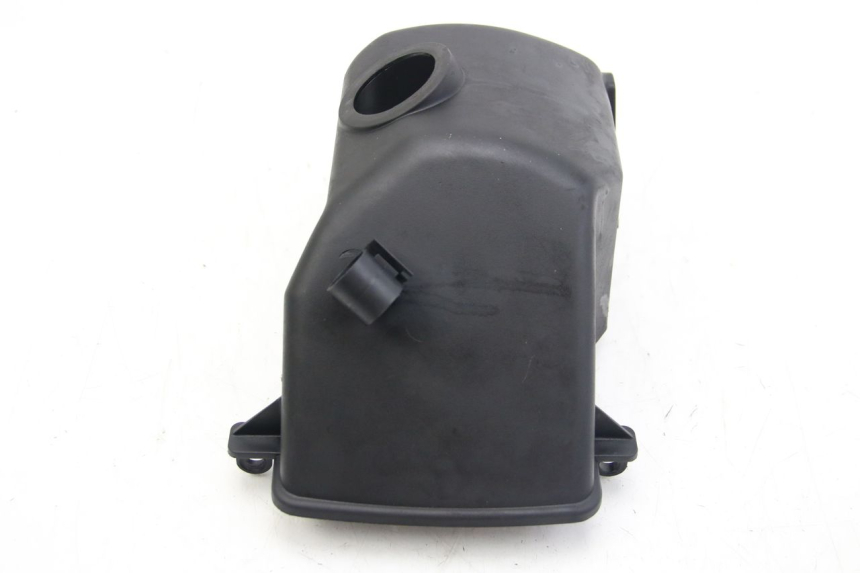 photo de CYLINDER HEAD COVER PEUGEOT KISBEE 2T 50 (2018 - 2022)