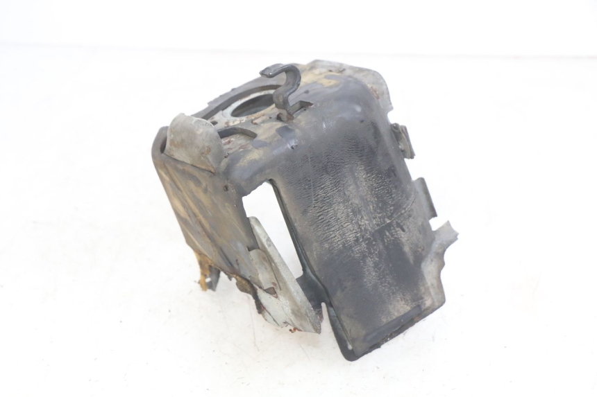 photo de CYLINDER HEAD COVER PEUGEOT SV 125 (1991 - 1994)