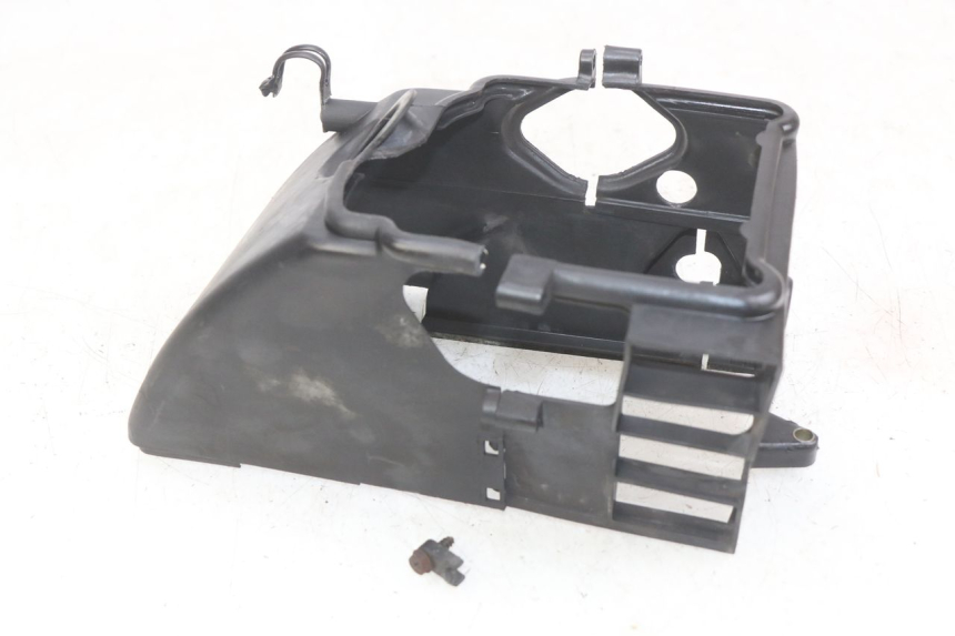 photo de CYLINDER HEAD COVER SYM SYMPHONY 125 (2009 - 2015)