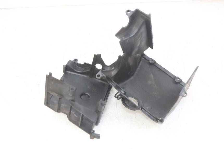 photo de CYLINDER HEAD COVER SYM SYMPHONY 125 (2009 - 2015)