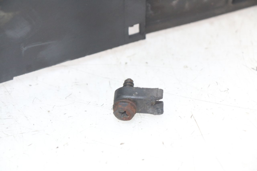 photo de CYLINDER HEAD COVER SYM SYMPHONY 125 (2009 - 2015)