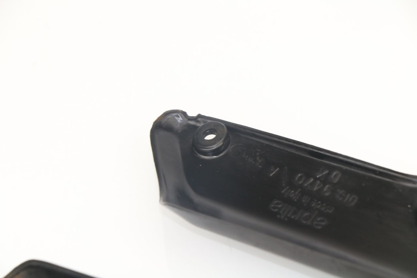 photo de FORK PANEL APRILIA AMICO 50 (1992 - 1995)